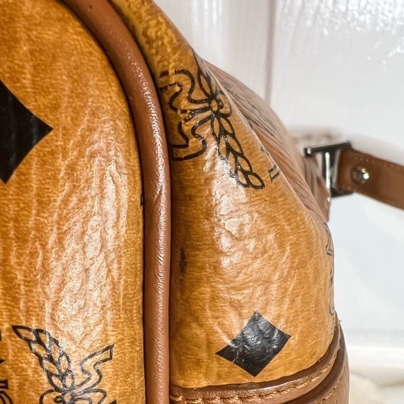 MCM COGNAC VISETOS SHOPPER TOTE BAG - Picture 8 of 15